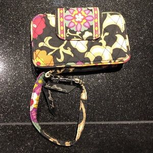 Vera Bradley Retired All In One Wallet Clutch Wristlet